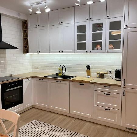 Apartamenty Guzik 22 크로스노 외부 사진