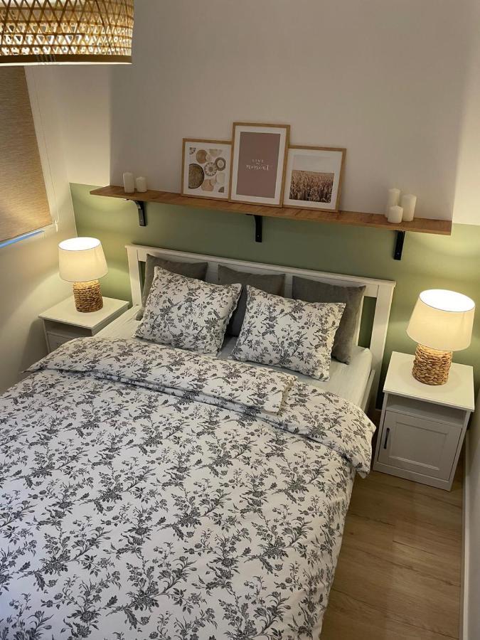 Apartamenty Guzik 22 크로스노 외부 사진